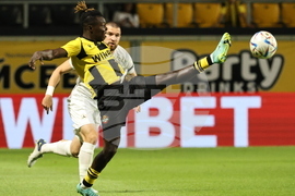 Пловдив - футбол - Ботев (Пловдив) - Славия (София)