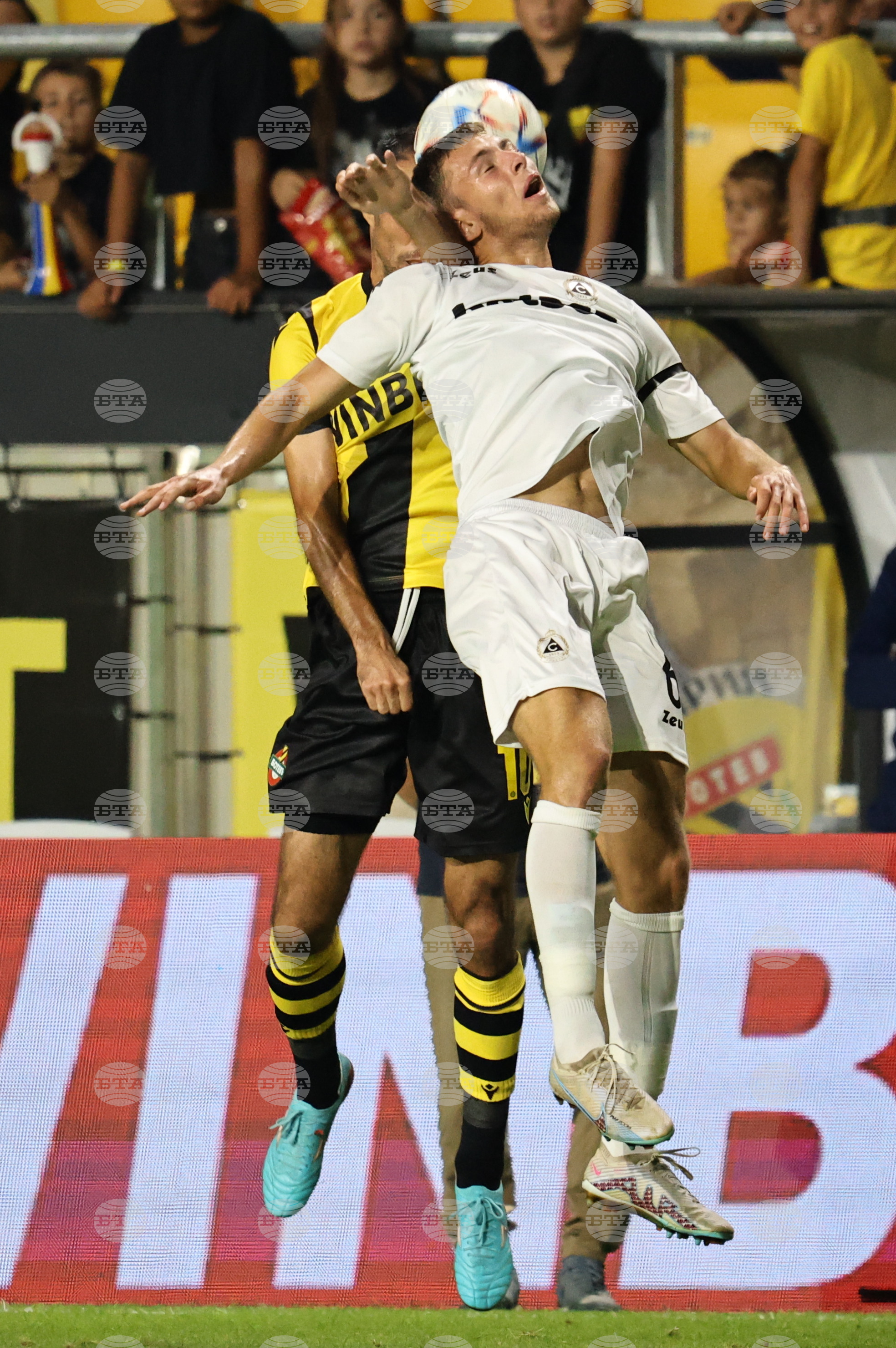 Пловдив - футбол - Ботев (Пловдив) - Славия (София)