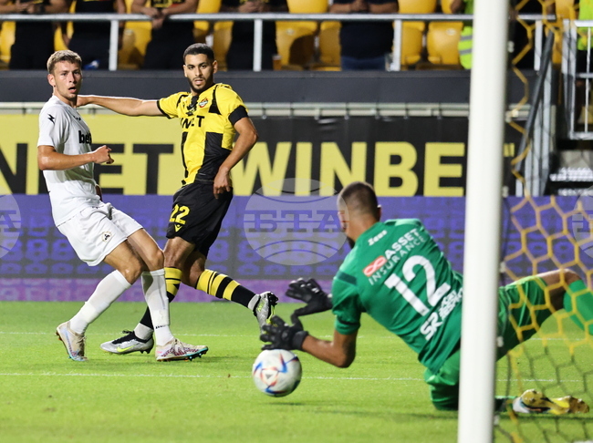 Пловдив - футбол - Ботев (Пловдив) - Славия 