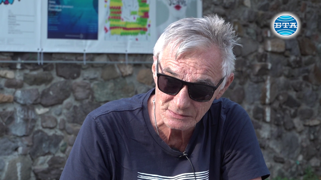 Човек, за да живее дълго, трябва да остарее по някакъв начин, казва писателят Людмил Станев