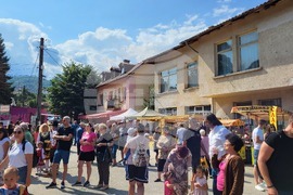 Село Радуил - Бобфест