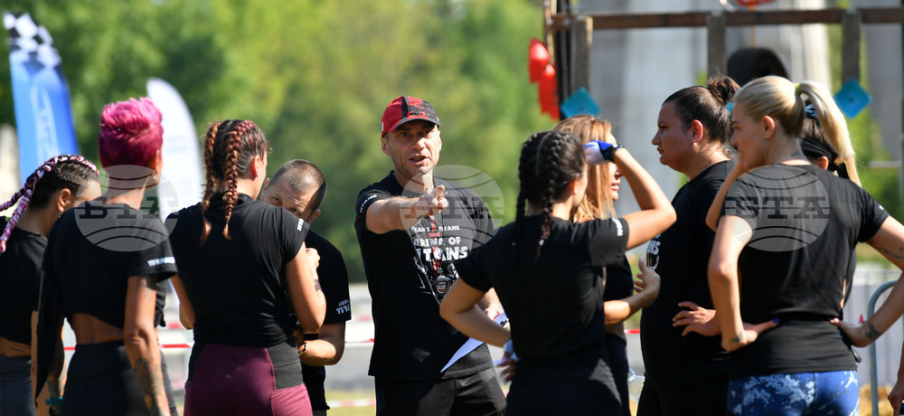 Разград - "Арена на титаните" - състезание - благотворителност