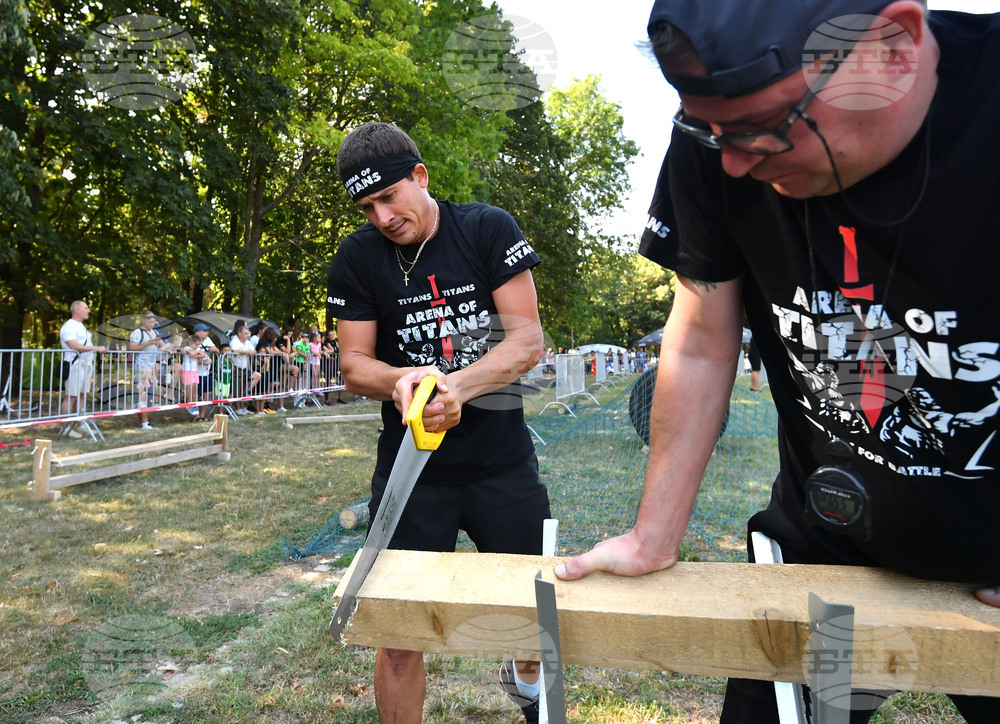 Разград - "Арена на титаните" - състезание - благотворителност