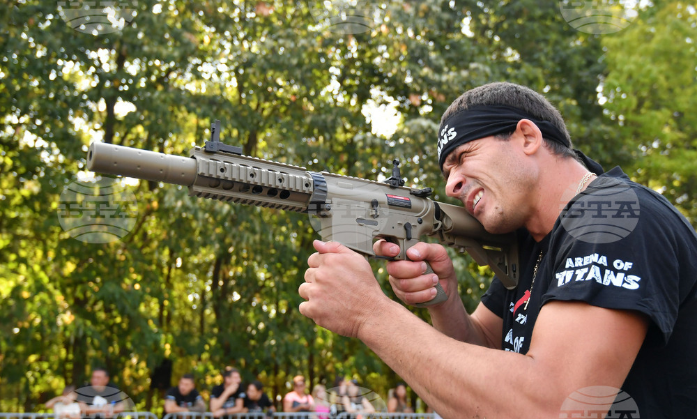 Разград - "Арена на титаните" - състезание - благотворителност