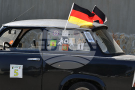 Лозница - дефиле на Трабанти