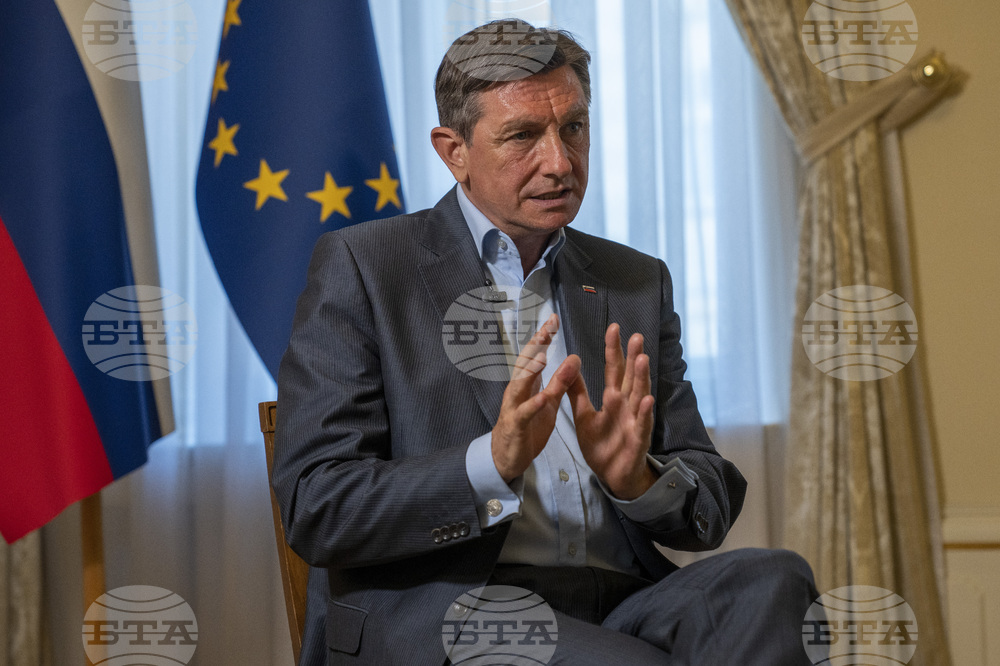 Бившият словенски президент Борут Пахор няма да се кандидатира за специален пратеник на ЕС за диалога Белград-Прищина