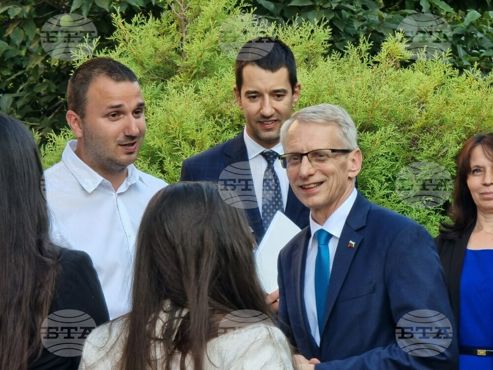 Denkov Expects Ruling Coalition Parties' Leaders to Meet Next Week