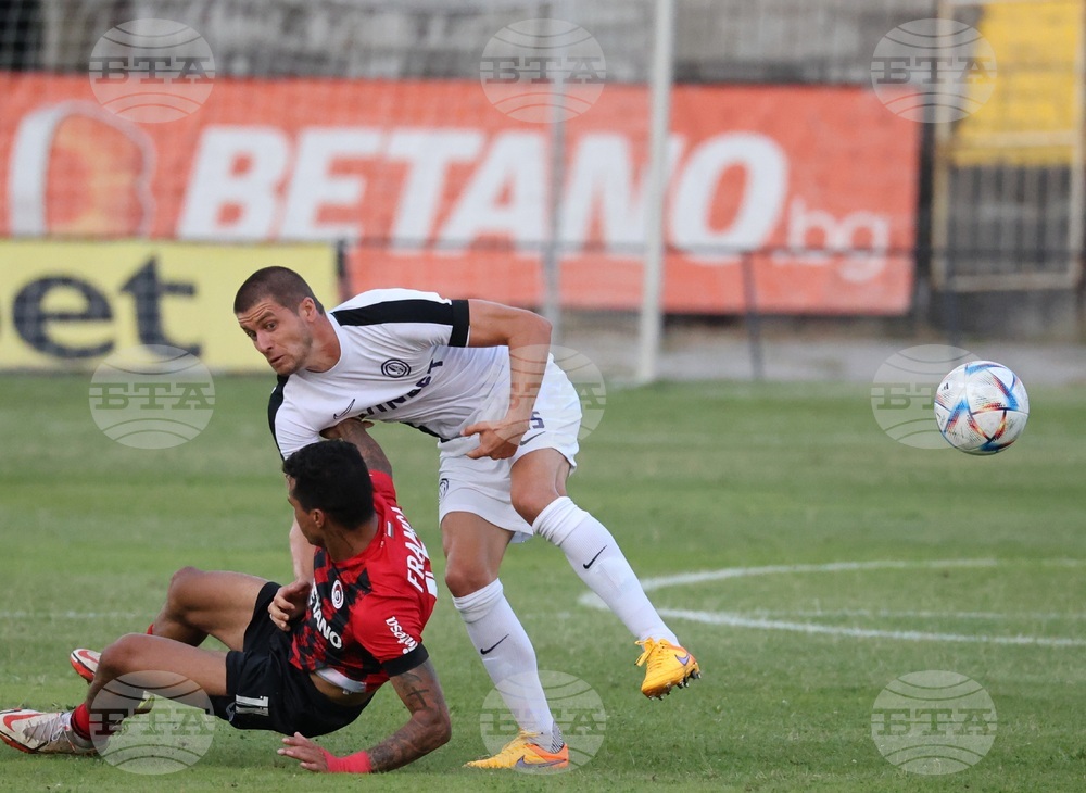 Футбол - Локомотив (София) - Етър (Велико Търново)