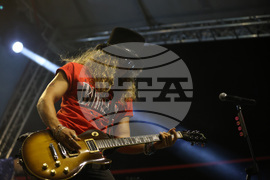 Село Дъбрава - The Brava Balkan Fest