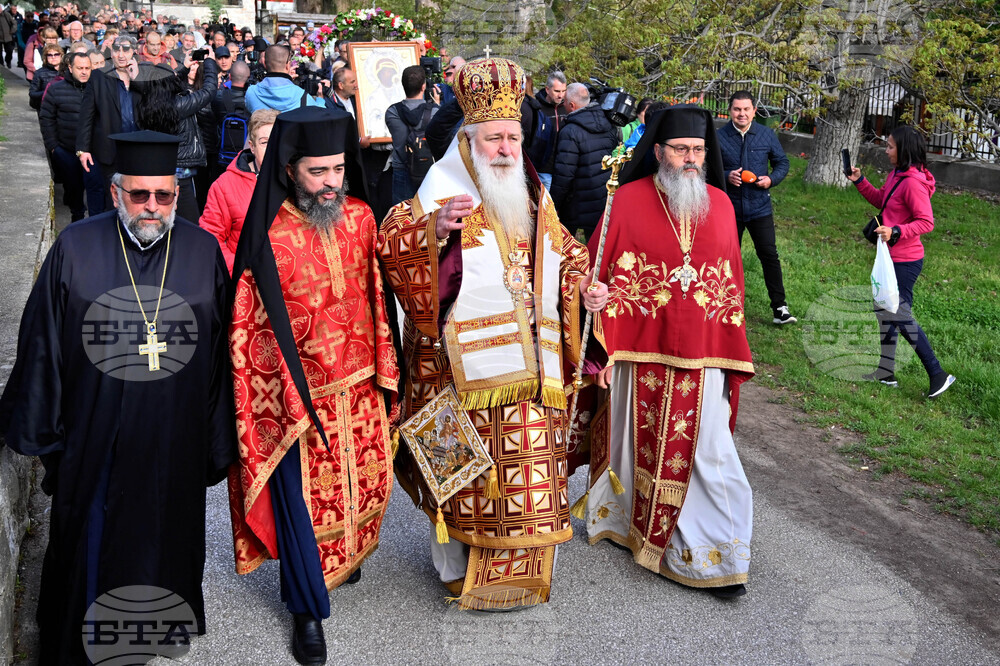 Бачковски манастир – литийно шествие
