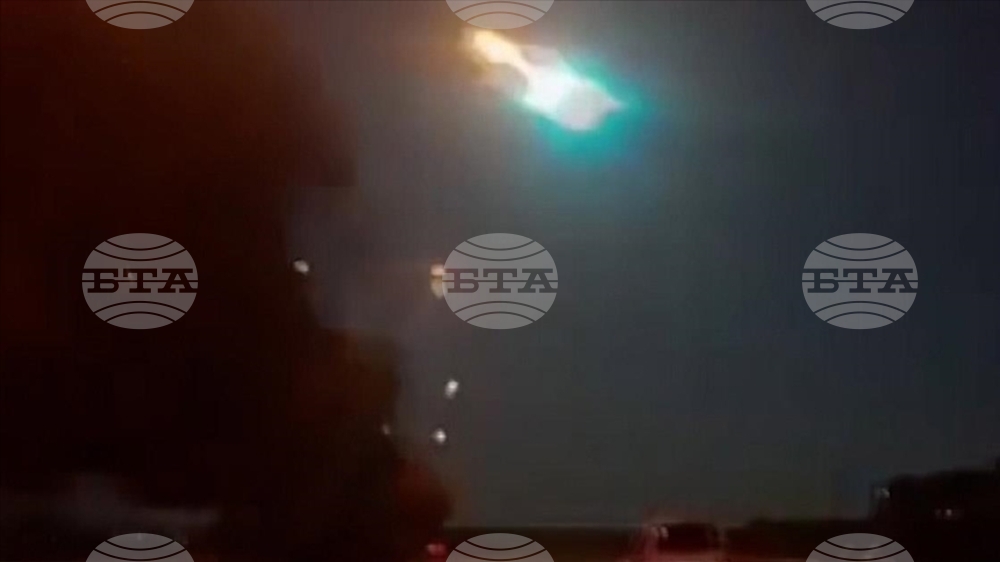 Ярка светлина озари нощното небе на Източна и Югоизточна Турция
