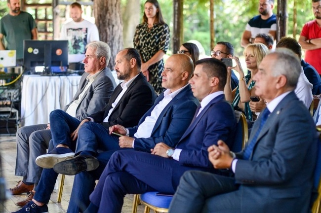 МИА: Започва новата програма ИПАРД 3 за модернизиране на селското стопанство на стойност 97 млн. евро в Република Северна Македония