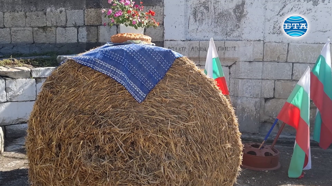В кубратското село Каменово посрещнаха гости за Празника на хляба и плодородието