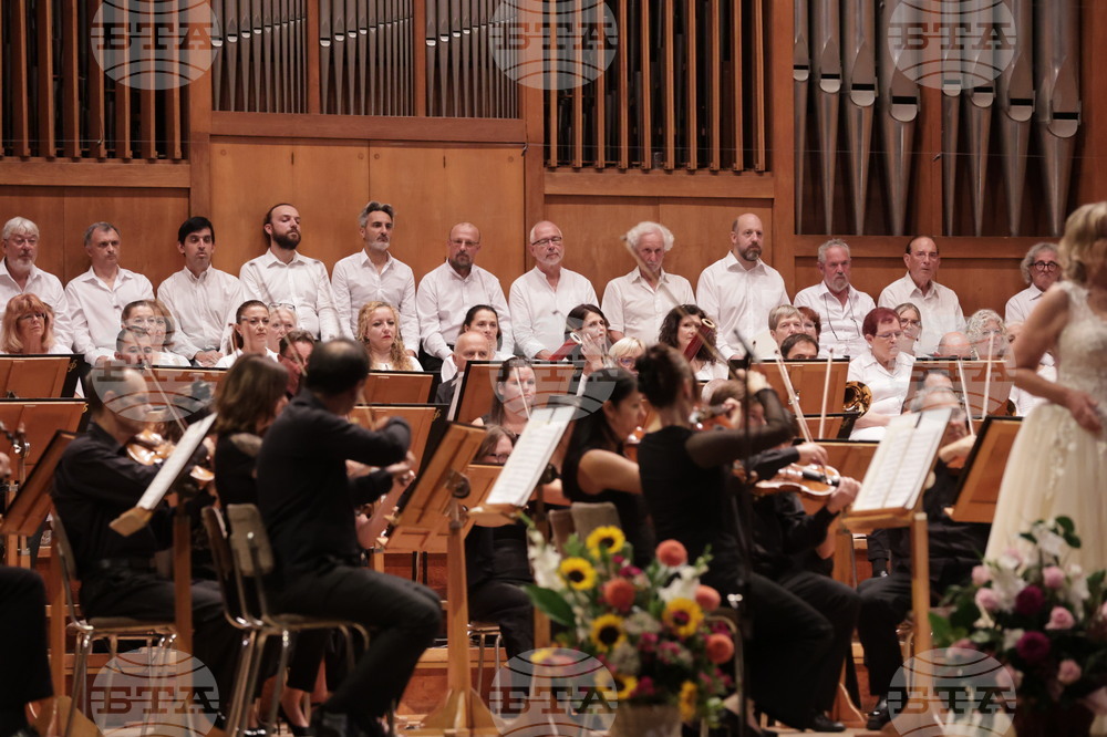 Зала България  - концерт по повод 80-годишнината от спасяването на българските евреи