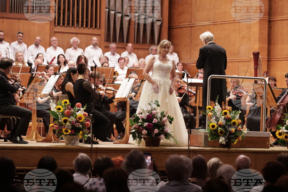 Зала България  - концерт по повод 80-годишнината от спасяването на българските евреи