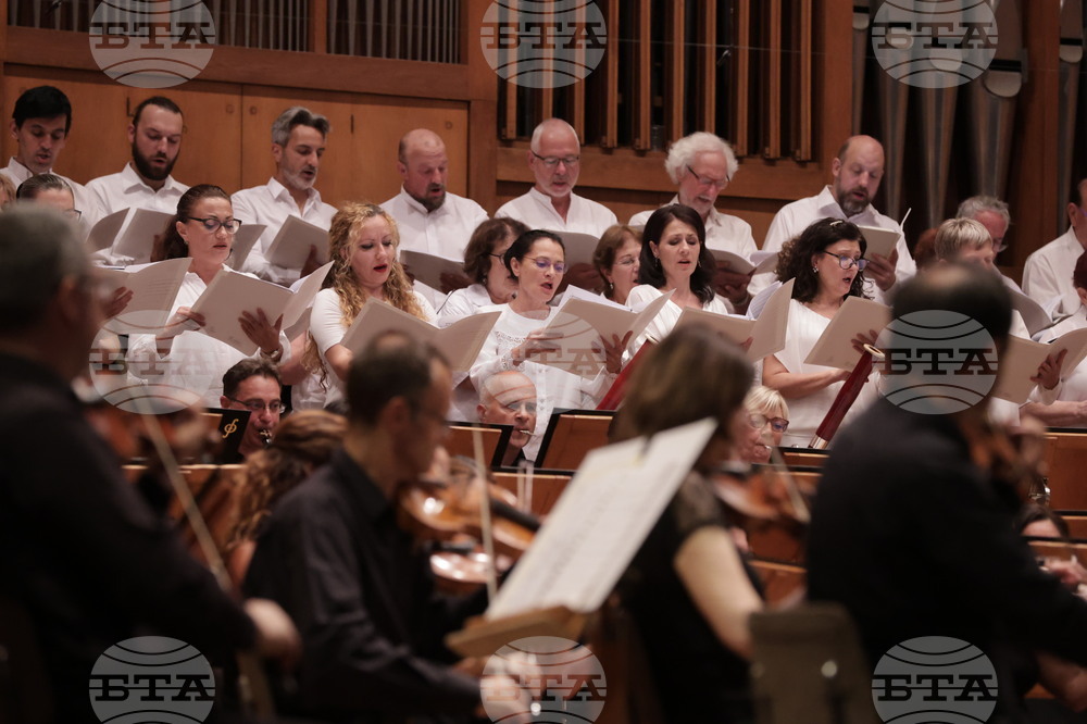 Зала България  - концерт по повод 80-годишнината от спасяването на българските евреи