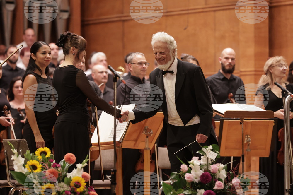 Зала България  - концерт по повод 80-годишнината от спасяването на българските евреи