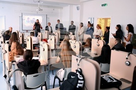 Сърбия - училище - посланик - посещение