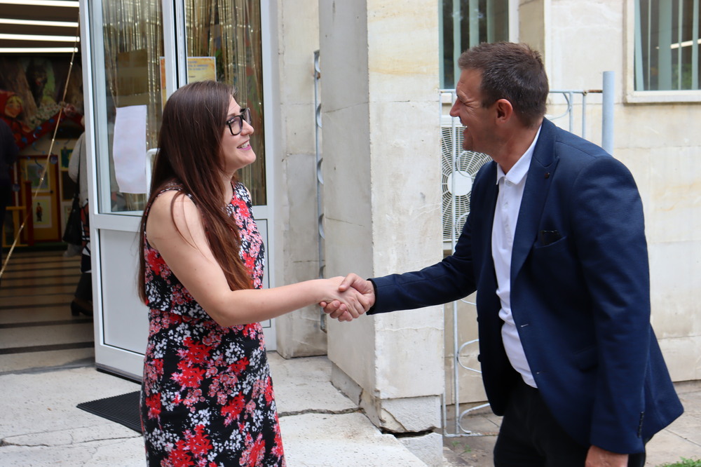 Община Хасково: Художествена школа „Амфитрита Арт“ днес празнува първия си рожден ден