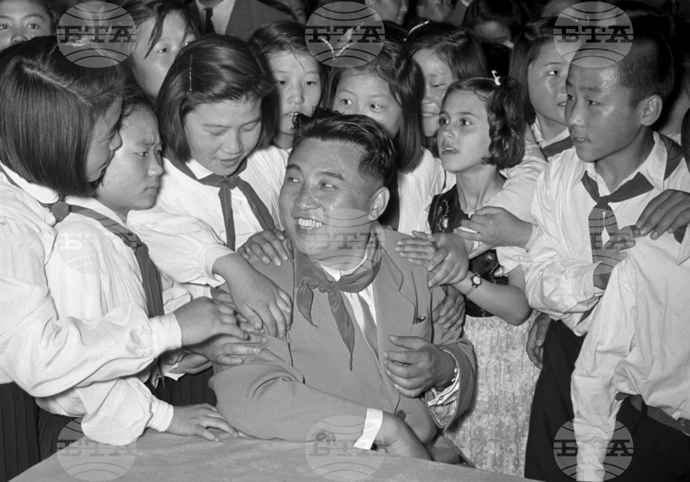 На 9 септември 1948 г. е провъзгласена Корейската народнодемократична република