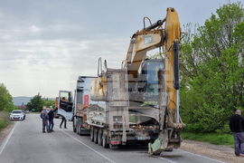 Девня  - Две жени пострадаха тежко при срутване на мостово съоръжение
