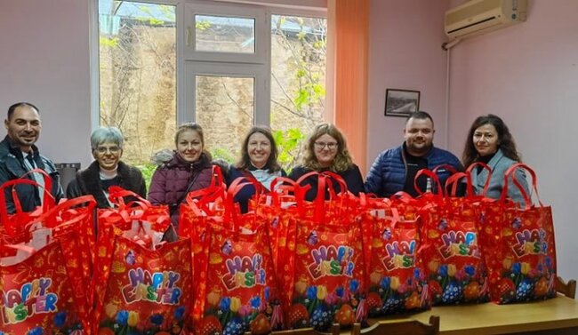 Корнелия Нинова благодари на социалистите за участието им в "Солидарен Великден"