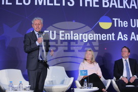  Форум „ЕС среща Балканите"