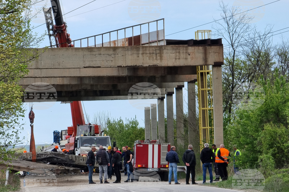 Девня - Две жени пострадаха тежко при срутване на мостово съоръжение