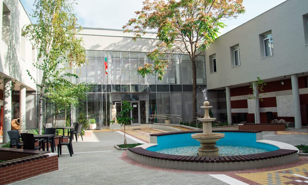 Димитровградската библиотека "Пеньо Пенев" ще подобри условията за ползване на информацията от читателите по проект