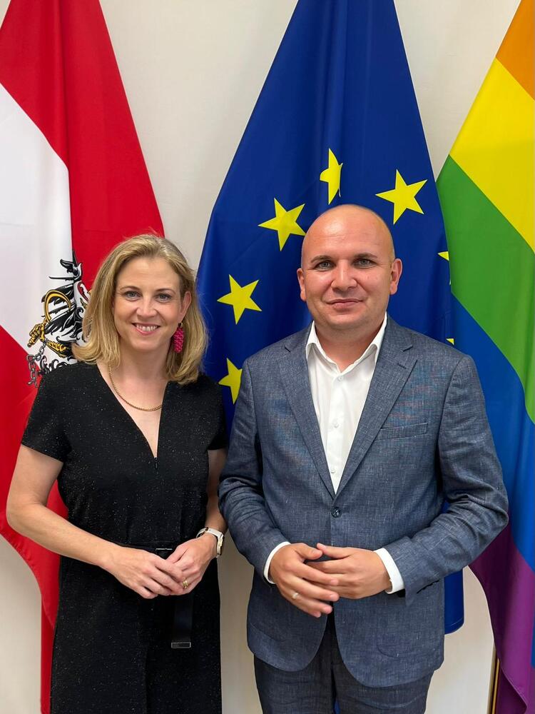 Пресофис на Илхан Кючюк - Срещи за Шенген: Кючюк разговаря с лидера на либералите в Австрия