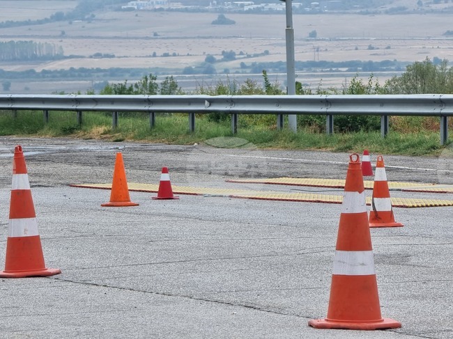 Общо 29 души са ранени при катастрофи в страната през изминалото денонощие, няма загинали