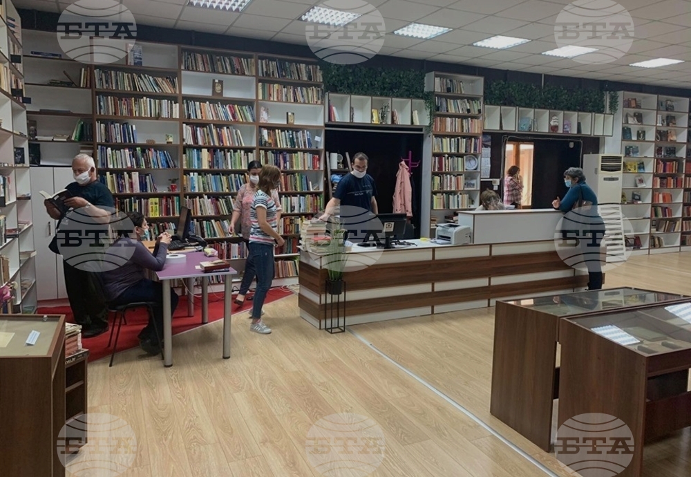 Видинската библиотека е домакин на дискусия и представяне на книгата „Не за всичко са виновни родителите ни“ с психотерапевта Дора Прангаджийска