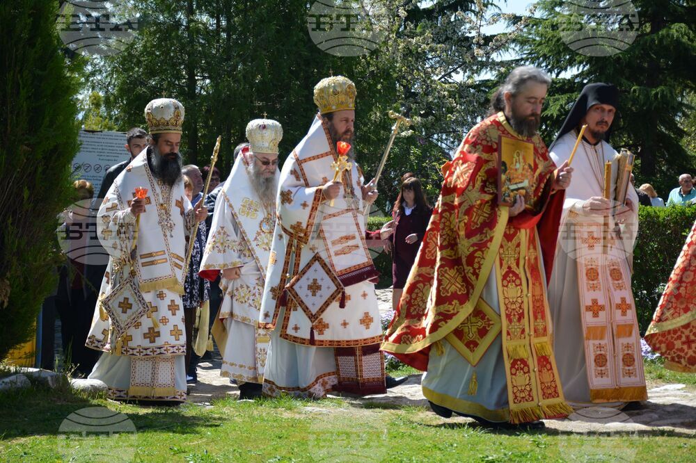 Роженски манастир - литийно шествие