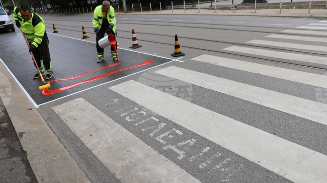 КЗК образува открито производство срещу АПИ заради решение за система за контрол на състоянието на пътната настилка