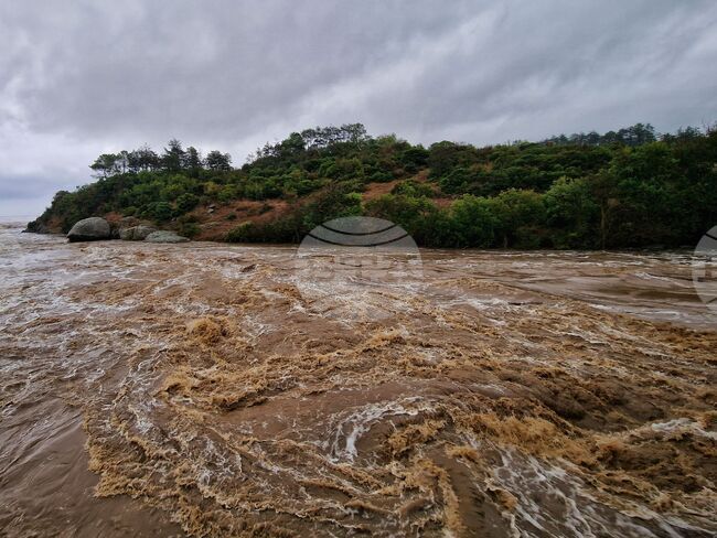 Китен - река Караагач (Китенска) - дъждове - пълноводие