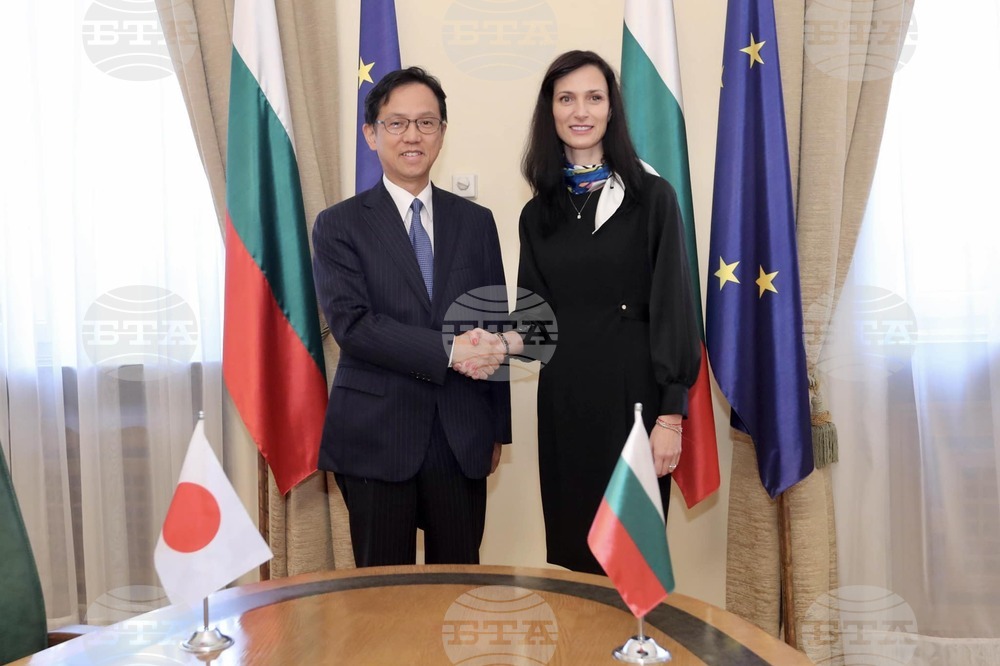 Foreign Minister, Ambassador Narahira Discuss Cooperation between Bulgaria, Japan