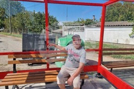 Село Киченица - автобусна спирка - солар