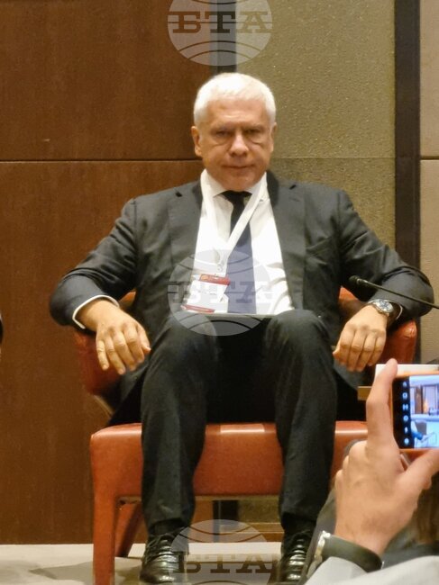 Най-голямата ми грешка е, че не демонтирах системата на службите за сигурност, каза бившият сръбски президент Борис Тадич