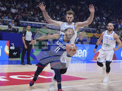 CORRECTION World Cup Italy US Basketball