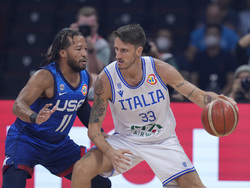 CORRECTION World Cup Italy US Basketball
