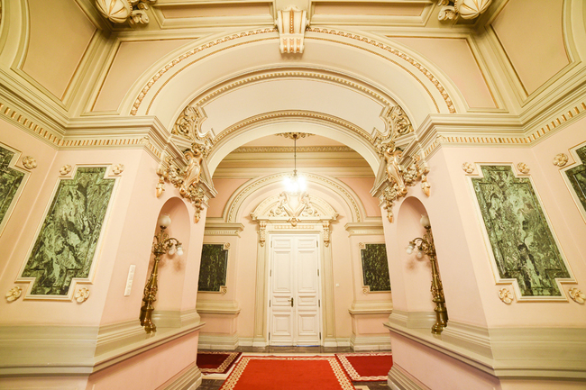 Румъния - В сграда с четиривековна история ще се проведе срещата на върха на инициативата "Три морета" в Букурещ