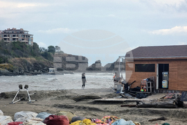 Царево - плаж Нестинарка - обилни дъждове - щети