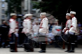 Тържествена смяна на почетния гвардейски караул