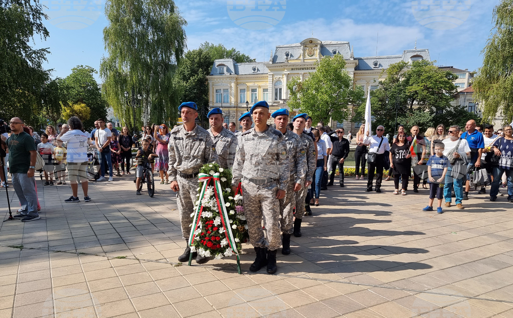 Русе - Ден на Съединението на България - честване
