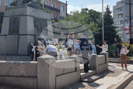 Видин - Съединение - честване - паметник на Скърбящия воин