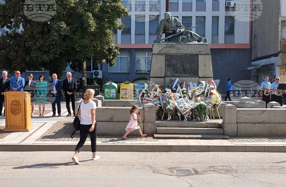 Видин - Съединение - честване - паметник на Скърбящия воин