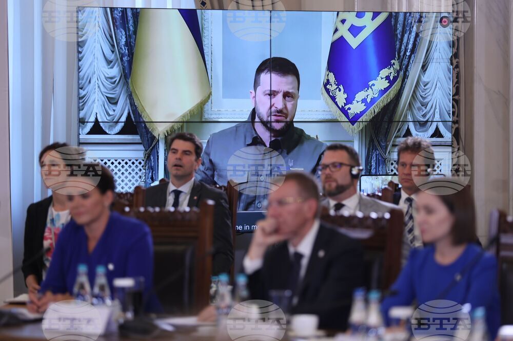 Румъния - среща на върха на инициативата "Три морета" - пленарни разговори