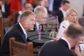 Румъния - среща на върха на инициативата "Три морета" - пленарни разговори