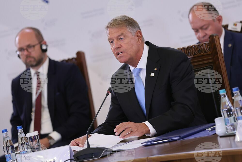 Румъния - среща на върха на инициативата "Три морета" - пленарни разговори