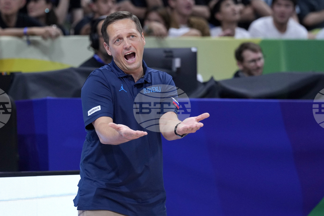 Словенският треньор Александър Секулич се раздели с руския баскетболен тим Зенит Санкт Петербург